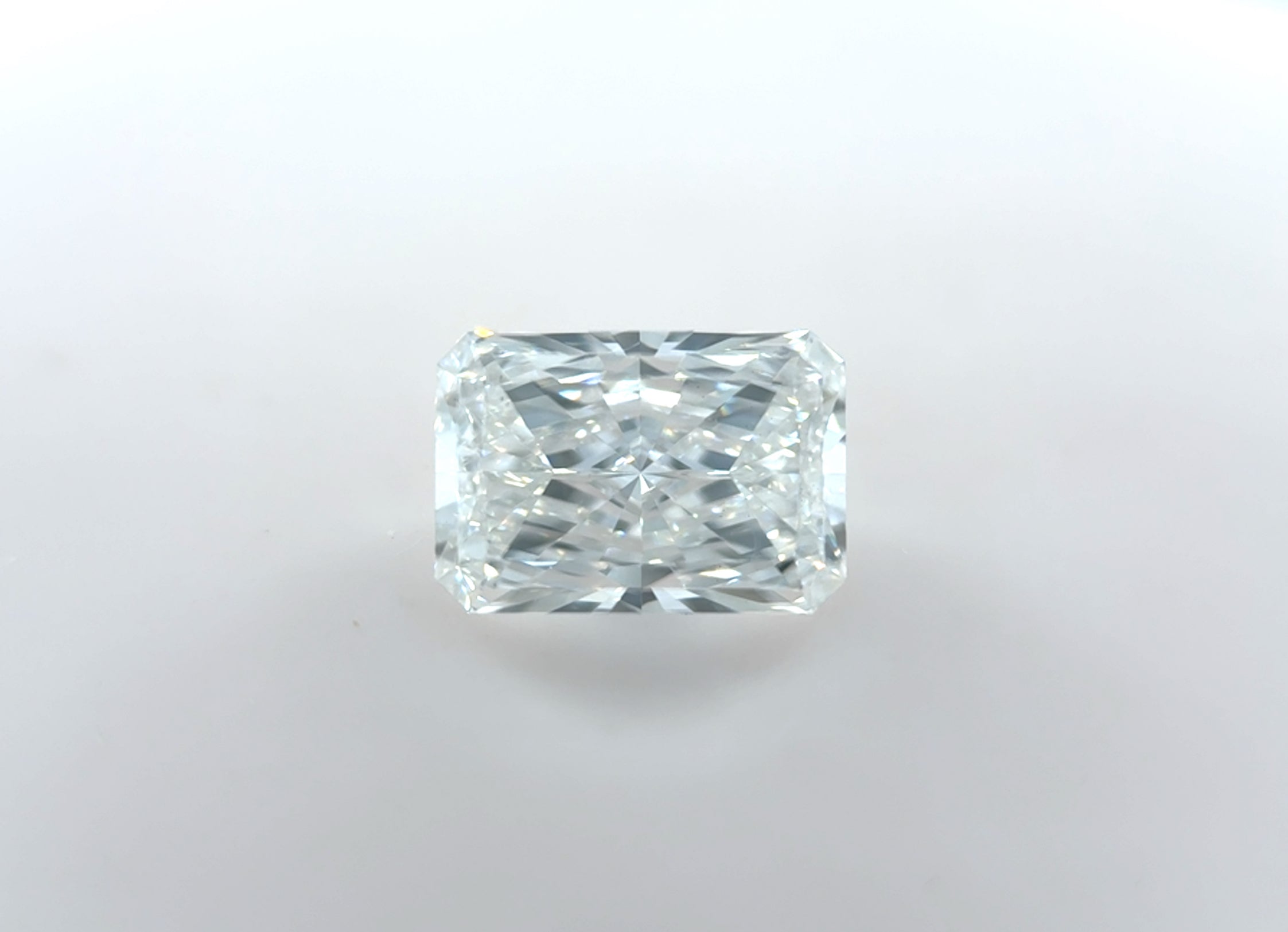 IGI 2.04CT D VS1 Emerald Brilliant Lab-Grown Diamond