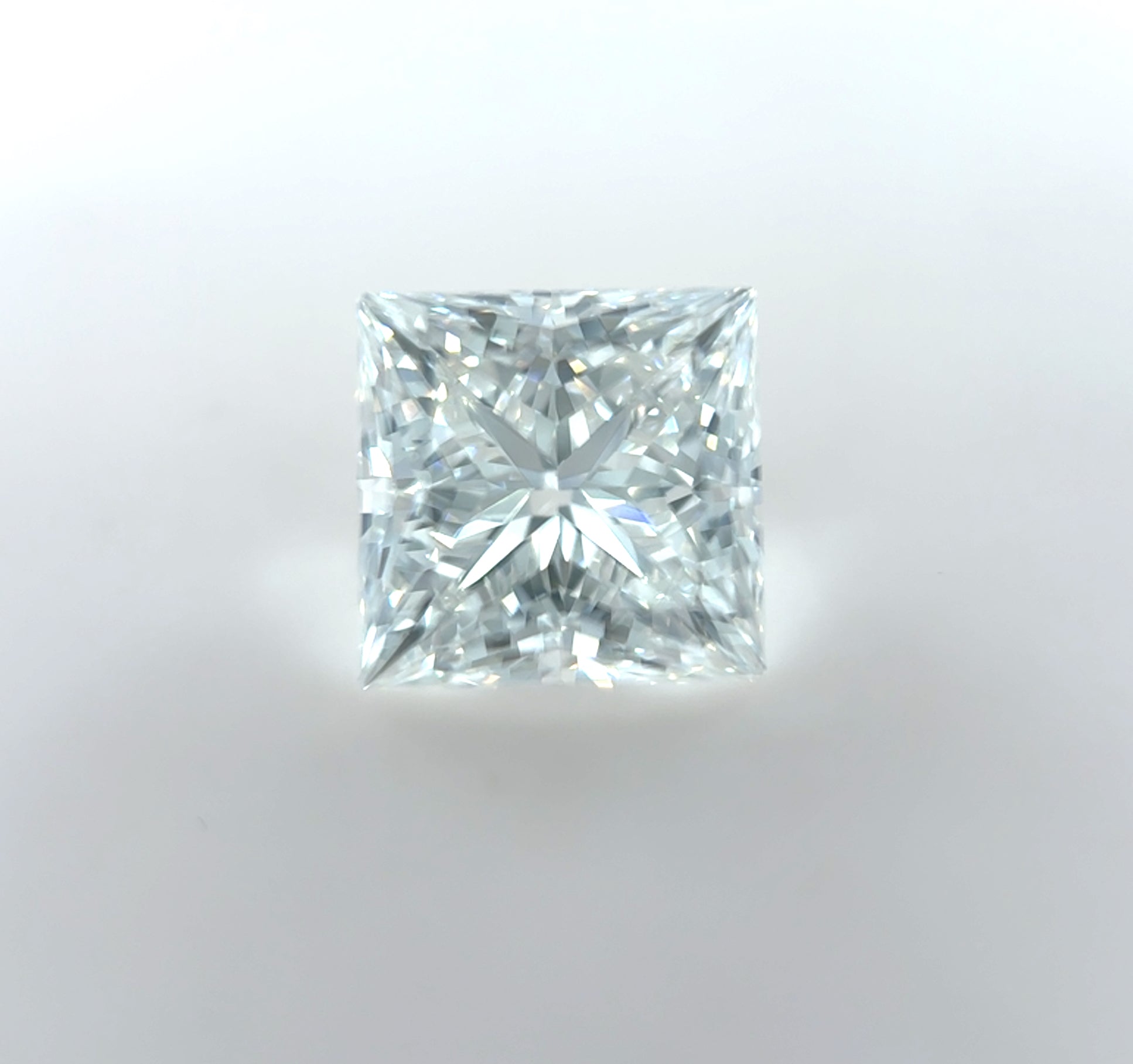 IGI 3.01CT E VVS2 Princess Cut Lab-Grown Diamond