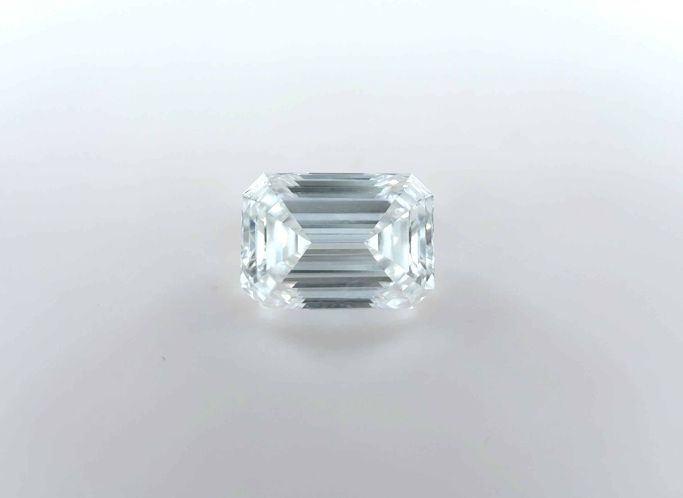 IGI 1.58CT D VS1 Emerald Cut Lab-Grown Diamond
